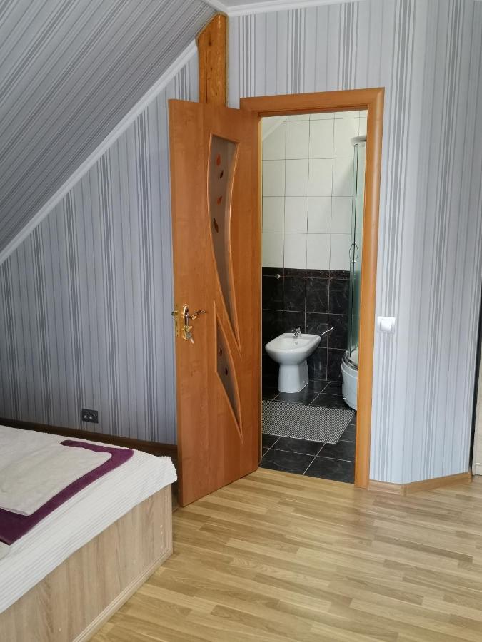 Здаю Номера В Приватному Будинку Morschyn Exterior foto